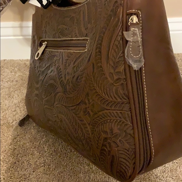 NWT Purse Made for Concealed Carry - Picture 7 of 10